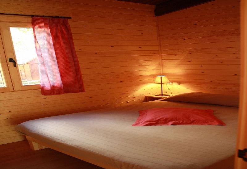 Bungalows Nou Camping La Guingueta D'Aneu Exteriör bild