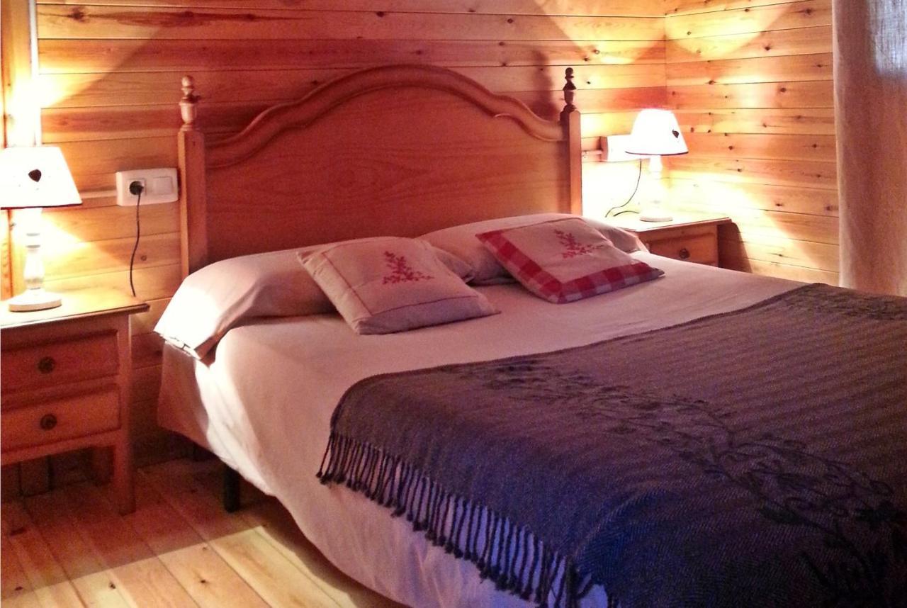 Bungalows Nou Camping La Guingueta D'Aneu Exteriör bild